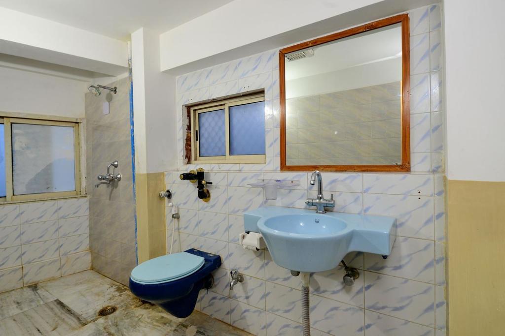 Marina Beach House Hotel Puri Esterno foto