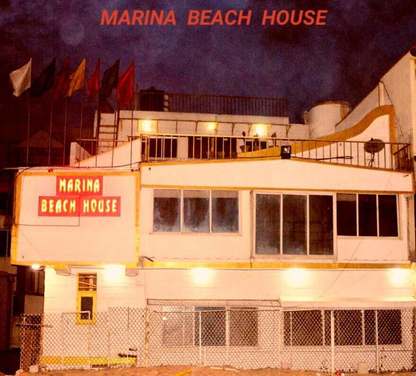 Marina Beach House Hotel Puri Esterno foto